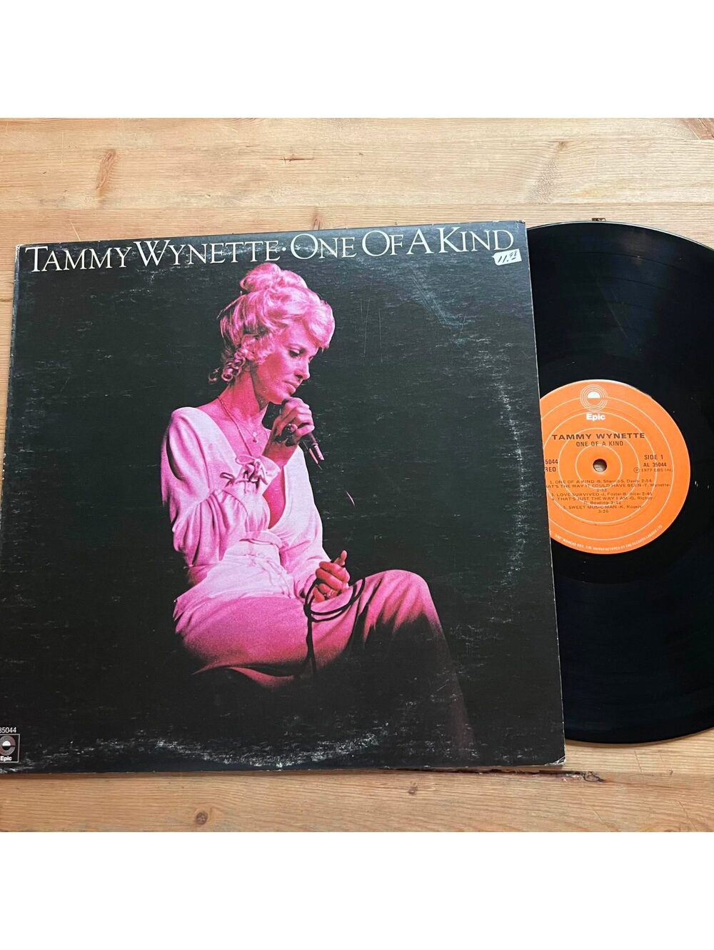 Tammy Wynette - One of a Kind 33rpm VG+ VR19